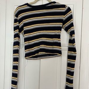 long sleeve stripe crop top